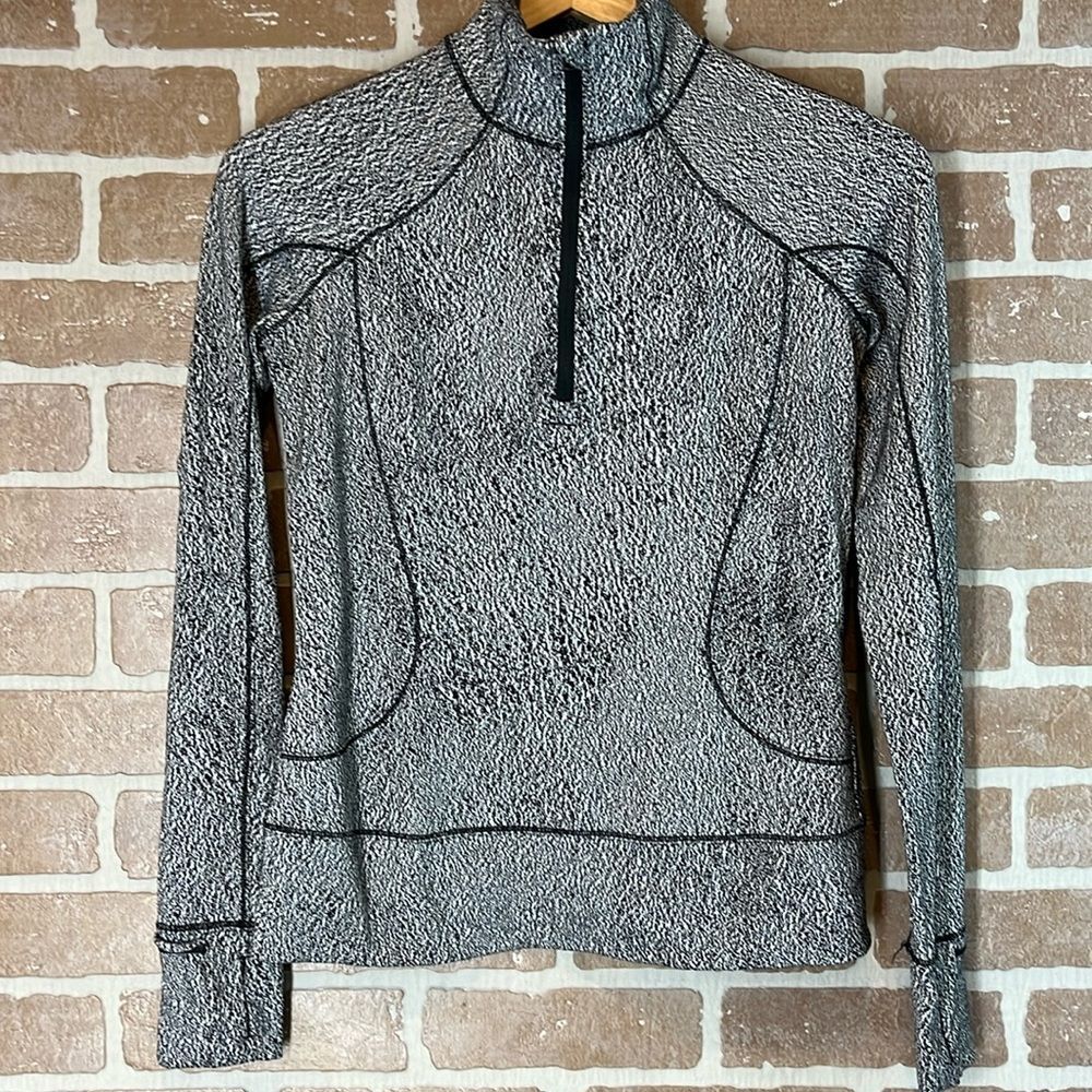 Lululemon Pullover Rush Hour Zip Luon Spray Black & White size 4 Top